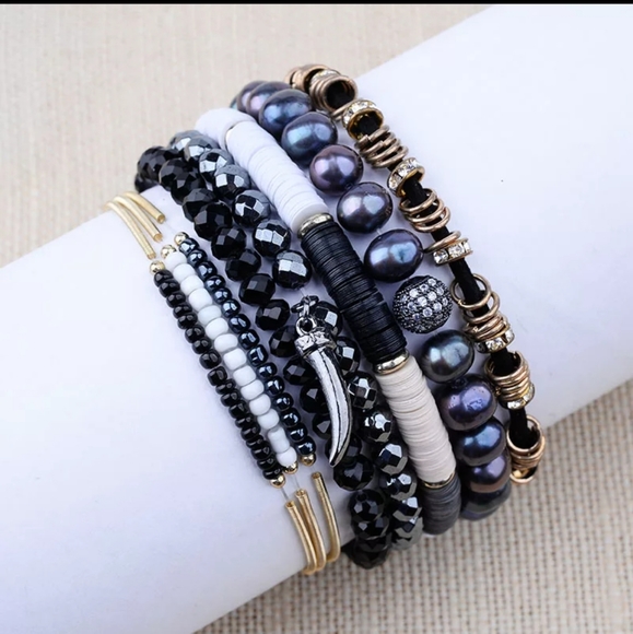 Beautiful Trendy 8Pc Natural Stone Bracelet Set - Picture 6 of 8